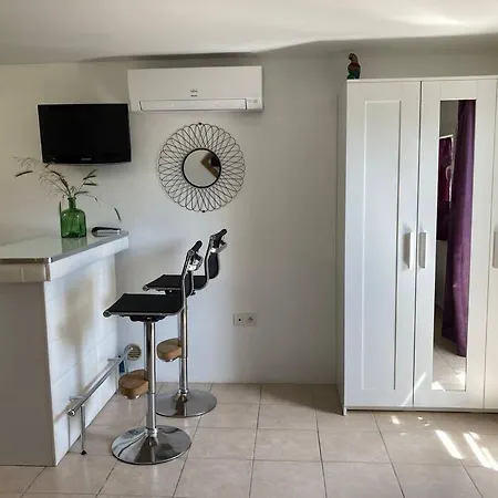 A 200m Du Centre De Vecchio. Semesterbostad