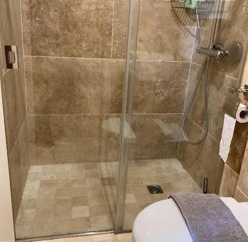 A 5 Minutes A Pied Du Centre De Vecchio